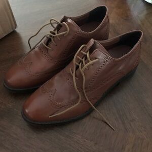 Cole Haan Oxford Shoes - barely worn